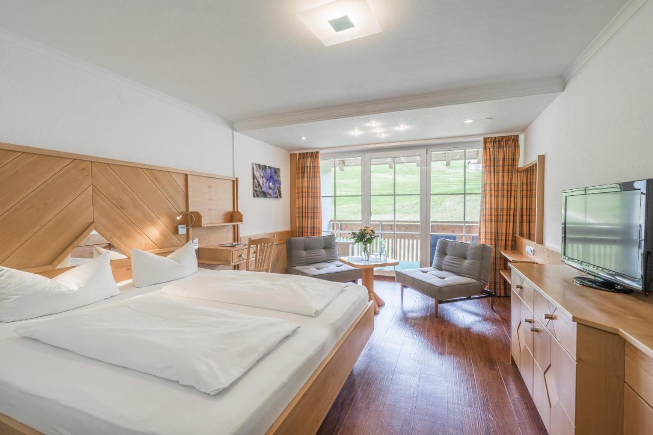 Hotel Wohlfühlhotel Frohsinn 3*